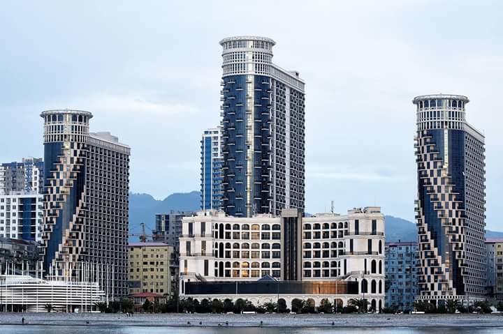 Yalcin Star Residence Diana'S Flat Batumi Eksteriør billede